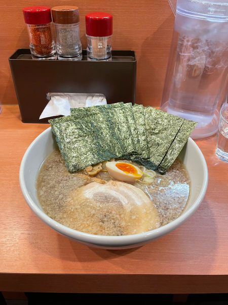 「醤油らーめん¥900、海苔¥100」@らーめん香月 新橋店の写真