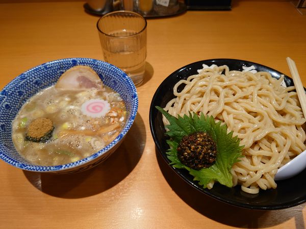 「生七味つけ麺」@六厘舎の写真