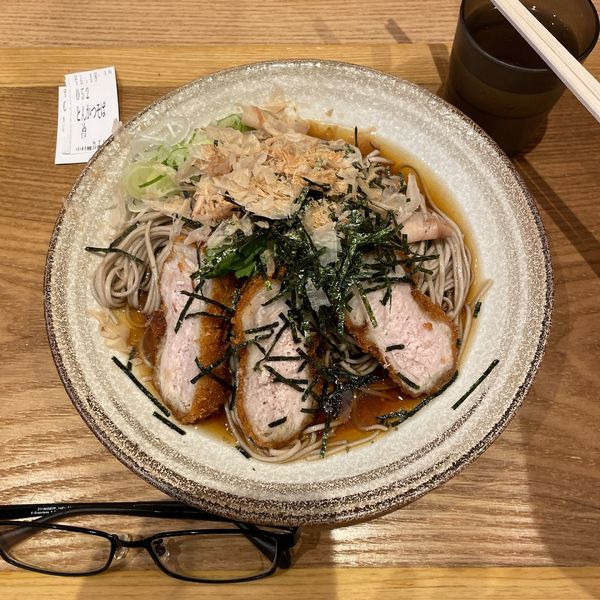 「麺兵衛のおろしカツそば」@中村麺兵衛 渋谷店の写真