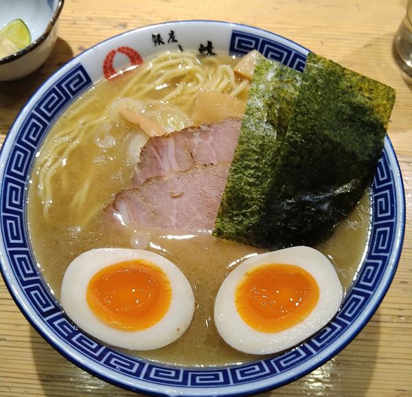 「特製中華そば」@銀座 いし井 五反田店の写真