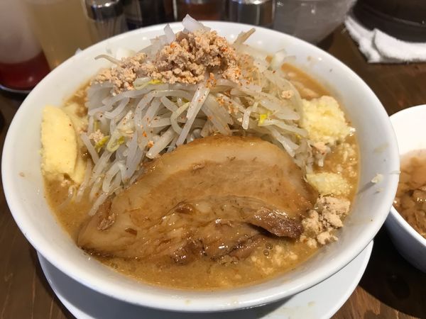 「味噌（200g）味付あぶら（ニンニク少し、しょうが）」@麺屋鈴春の写真