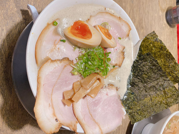 「どろ煮干し(強) スペシャル」@麺やゼットンの写真