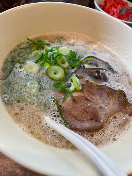 「博多豚骨らーめん」@幸心堂の写真