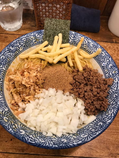 「旅のインドまぜそば」@旅人の木の写真