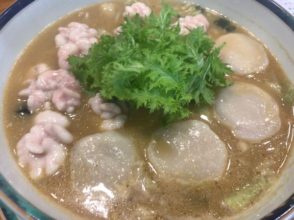 「ほたて貝柱の麺とたらぎくの麺のハーフ&ハーフ味噌1200円」@割烹 京枡の写真
