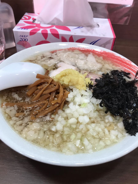 「背脂生姜醤油」@煮干し中華そば 山形屋の写真