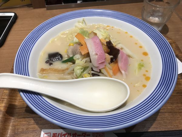 「長崎ちゃんぽん 650円」@長崎ちゃんぽん リンガーハット TOKYO PREMIUM日比谷シャンテ店の写真