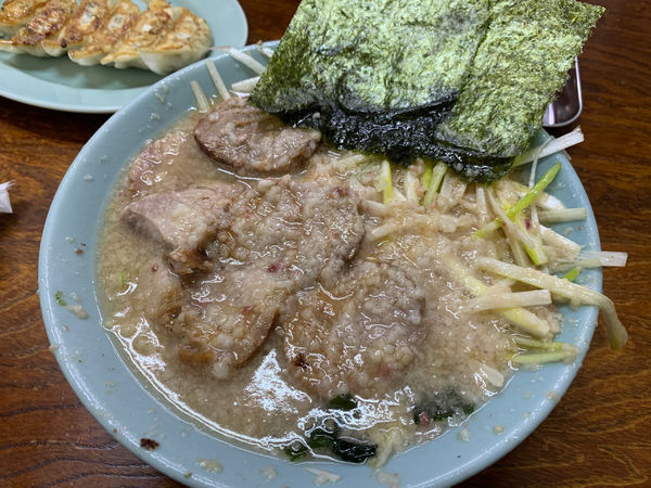 「ネギチャーシュー麺麺固め油多め」@ラーメンショップ 牛久結束店の写真
