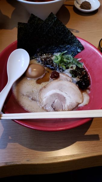 「特製赤丸＋替え玉」@博多一風堂 武石インター店の写真