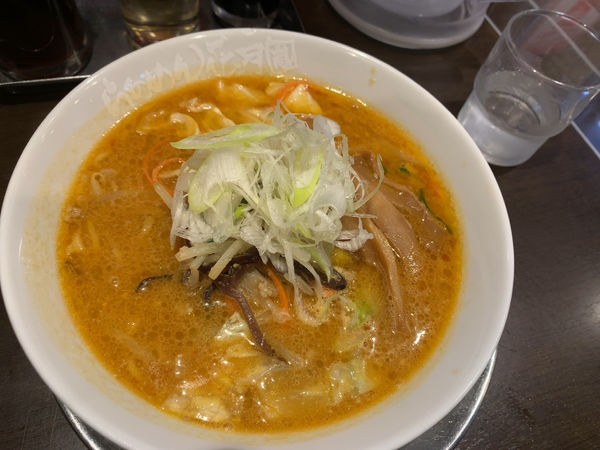 「「けやき」札幌味噌ラーメン860円」@らあめん花月嵐 神田店の写真