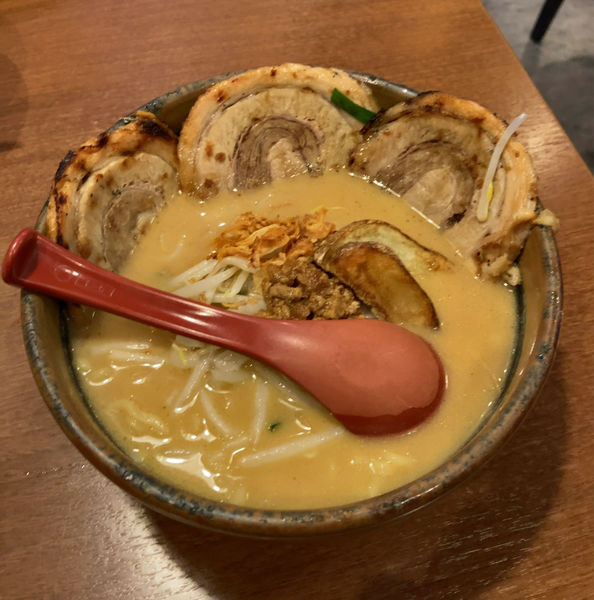 「味噌漬け炙りチャーシュー麺」@田所商店 瀬谷店の写真