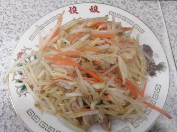 「炒麺¥500＋餃子¥280」@娘々 北浦和店の写真