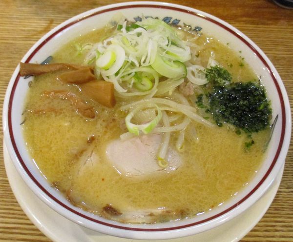 「味噌ラーメン　880円」@玉 バラそば屋 中野店の写真