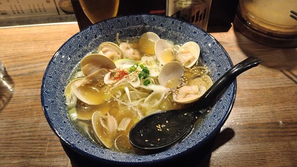 「はまぐりラーメン¥1000+スーパードライ¥440-」@和風楽麺 四代目 ひのでやの写真