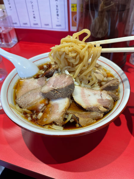 「竹岡式ラーメン  680円（並）＋全マシ（味玉、肉、玉ねぎ）」@竹岡式ラーメン 世良の写真