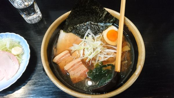 「ベーコン角煮ラーメン850円【冬期限定】」@和風ラーメン わらべの写真