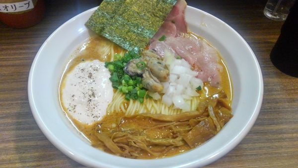 「【限定】超絶濃厚海鮮三種ラーメン(900円)」@麺屋 煮干と鶏 ひんなの写真