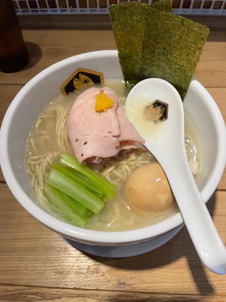 「特製真鯛ラーメン（大盛）」@真鯛らーめん 麺魚 渋谷並木橋店の写真