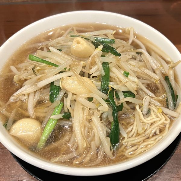 「ベトコンラーメン（唐辛子抜き）＋キリン一番搾り生中」@ベトコンラーメン新京 名駅西口店の写真