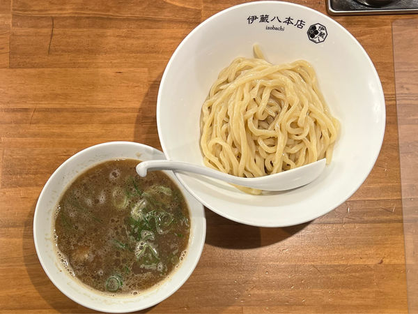 「伊蔵八のつけそば」@中華そば つけそば 伊蔵八 本店の写真
