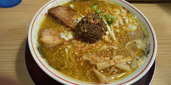 「限定 カレーなアブラ煮干そば」@煮干そば 流。の写真