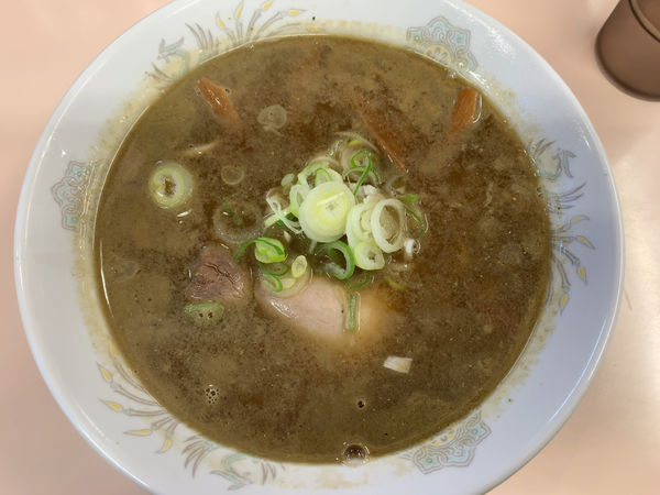 「中華そば800円（麺半分）」@たかはし中華そば店の写真