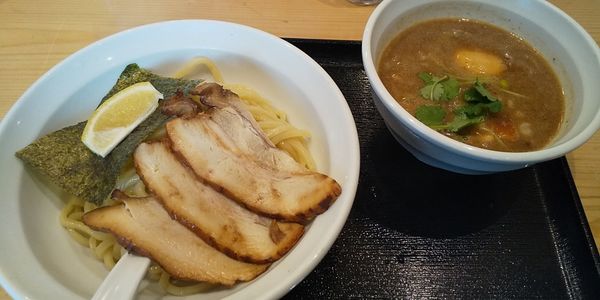 「特製濃厚煮干しつけ麺」@つけめん 蕾 本家の写真