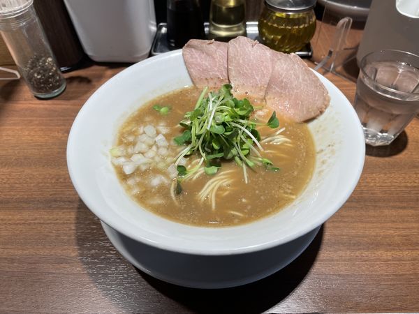 「濃厚烏賊煮干中華そば　醤油」@麺屋 ねむ瑠の写真