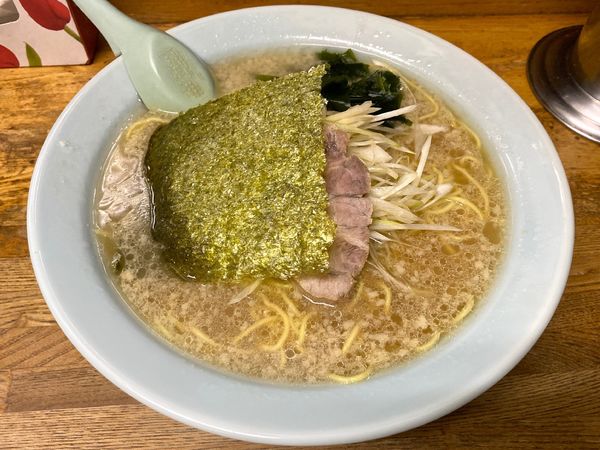 「ネギラーメン ７００円 ※麺硬め・アブラ多め」@ラーメンショップ 光町店の写真