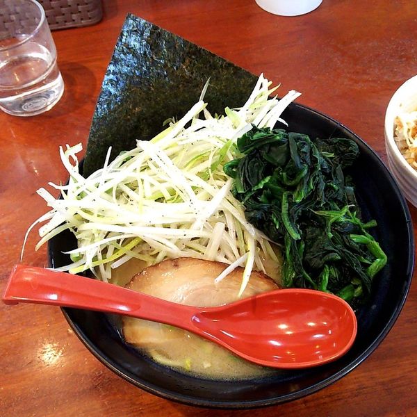 「醤油とんこつねぎらーめん」@我流らーめん 心瀧の写真