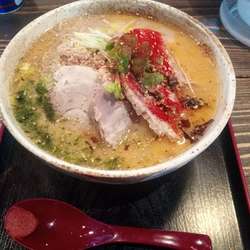 うま辛味噌ラーメン