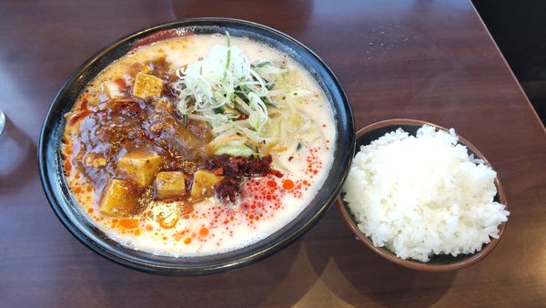 「雷神９００円」@茨城タンメン カミナリ つくば店の写真