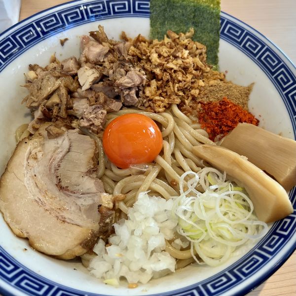 「まぜそば並＋ほぐし豚」@狼煙 浦和店の写真