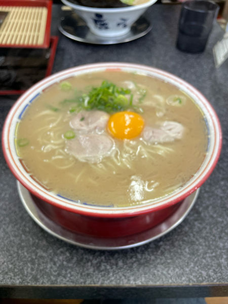 「卵入りラーメン（特盛）」@いちげん。の写真