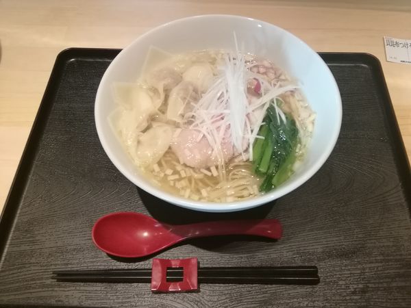 「超淡麗シークワーサー塩らーめん(1000円)+α」@超純水採麺 天国屋の写真