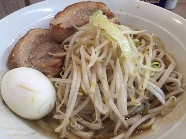 「ラーメン＋玉子」@麺屋 味方の写真