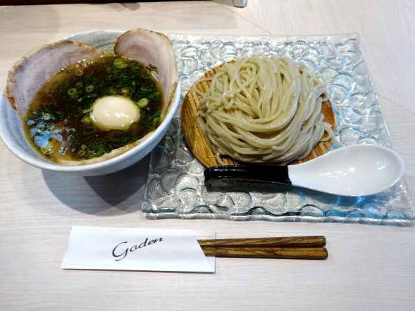 「ざるチャーシュー(1,050円)+味玉(100円)」@柳麺 呉田-goden-の写真