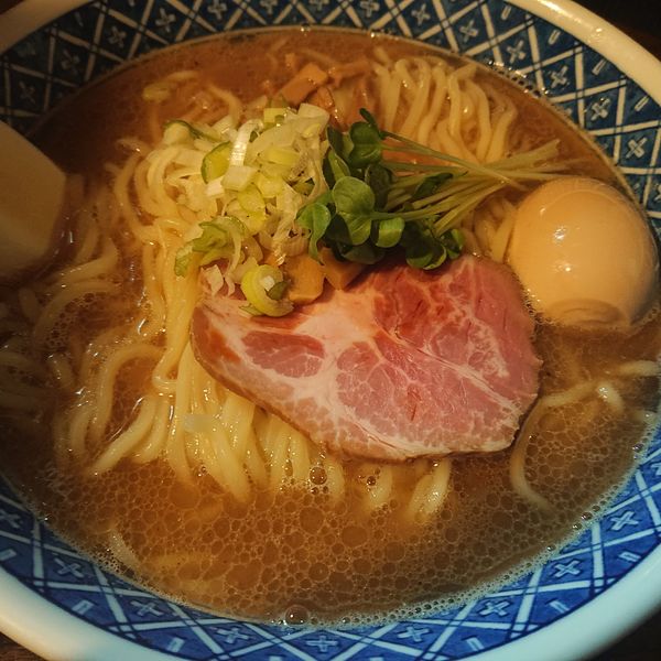 「らーめん大盛850円、味玉100円」@燦燦斗の写真