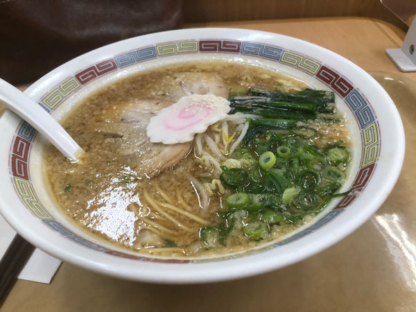 「こく味ラーメン」@うどんと中華そば ちから サンリブ五日市店の写真