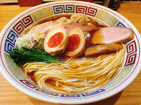 「特製中華そば」@ほっこり中華そば もつけの写真