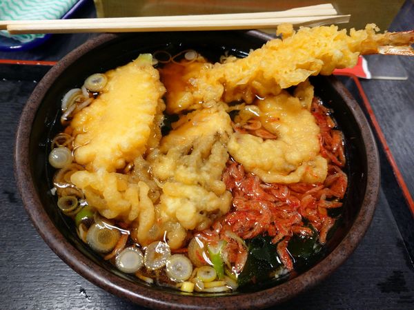「たこ天舞茸そば（590円）＋海老天（クーポン）」@ゆで太郎 大井町店の写真