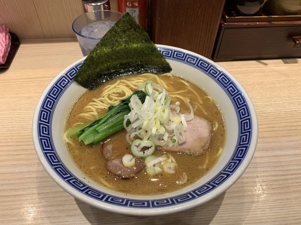 「醤油らーめん」@麺屋二代目 弘の写真