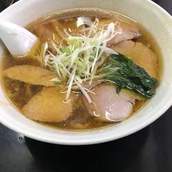 手打ちチャーシュー麺