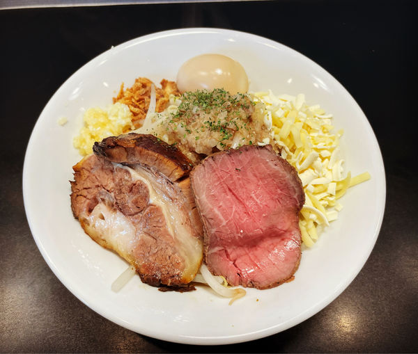 「限定　汁なしバッファ郎カレーチーズ」@麺牛 ひろせの写真