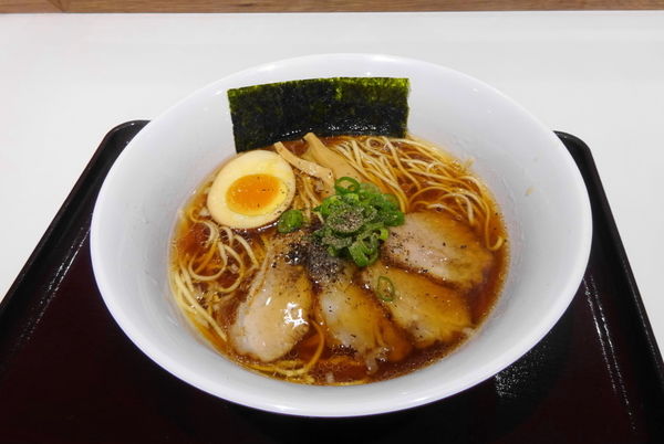 「上中華そば７３０円」@カドヤ食堂 阪神梅田店の写真