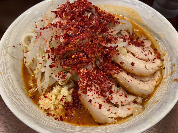 「みそラーメン＋チャーシュー１枚＋生卵：900＋100＋50円」@麺屋 づかちゃんの写真