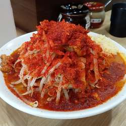 獄閻魔野菜マシラーメン　大盛り