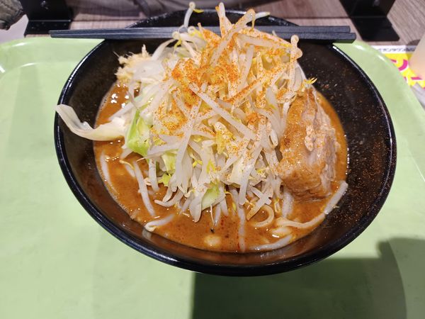 「冬味噌らーめん　期間限定」@ジャンクガレッジ イオンタウンふじみ野店の写真