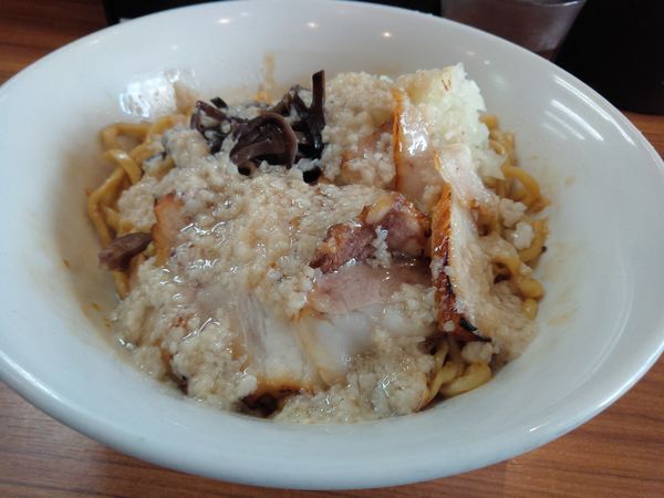 「油そば　硬め濃いめ多め中盛無料　７５０円」@麺家ひまりの写真