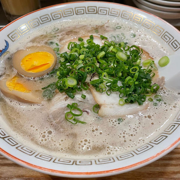 「玉子ラーメン」@博多ラーメン でぶちゃん 高田馬場本店の写真